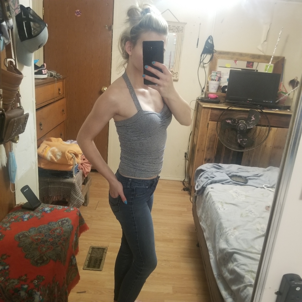 Striped Tank Top - Picture 4 of 4